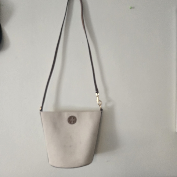 Tory Burch Cream and Tan Shoulder Bag - Picture 9 of 12